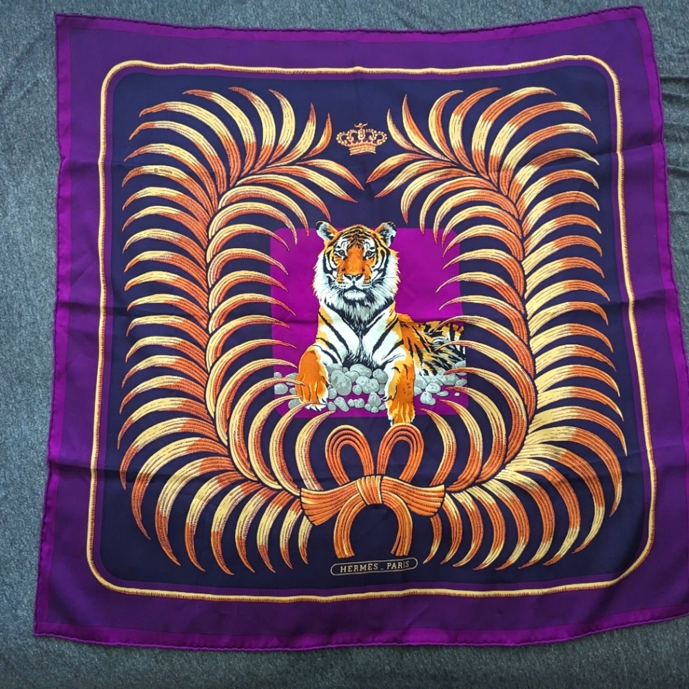 NEW Rare Purple "Tigre Royal Fleuri" 70cm